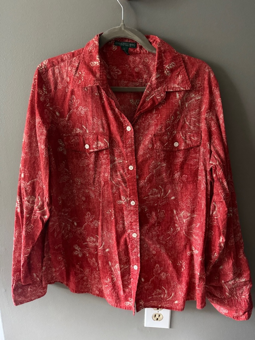 Women’s XL Red Ralph Lauren Floral Button-Up Shirt ✨